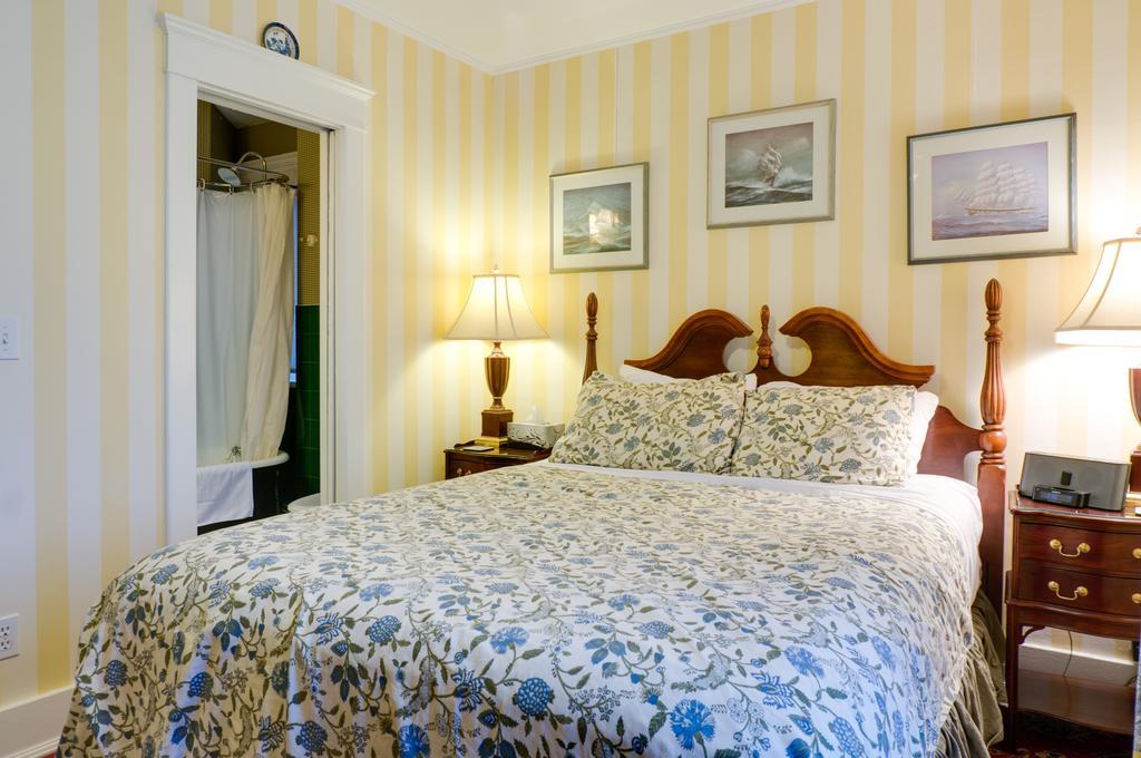 Calgary Westways Guest House Номер фото