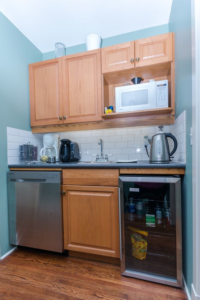 Calgary Westways Guest House Экстерьер фото